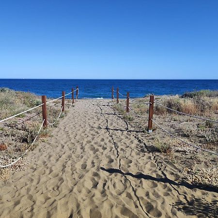 Costalita On The Beach - 3 Bedroom Cosy Apartment Εστεπόνα Εξωτερικό φωτογραφία