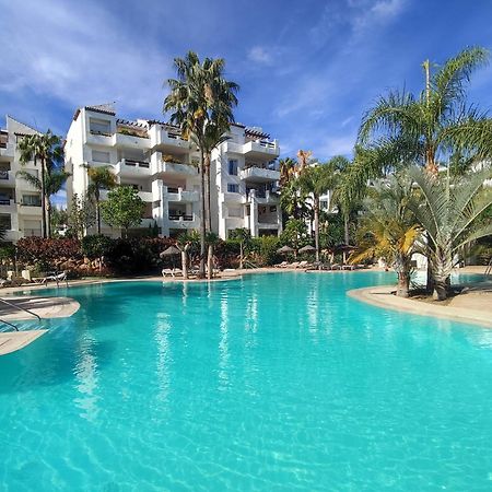 Costalita On The Beach - 3 Bedroom Cosy Apartment Εστεπόνα Εξωτερικό φωτογραφία