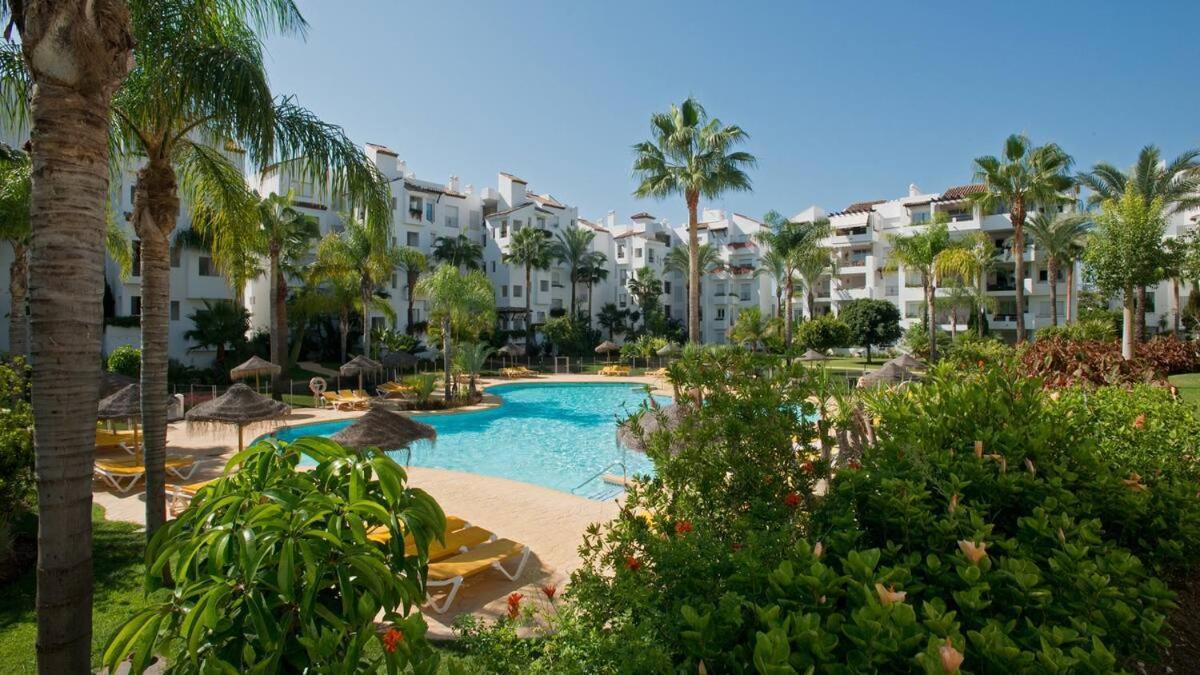 Costalita On The Beach - 3 Bedroom Cosy Apartment Εστεπόνα Εξωτερικό φωτογραφία